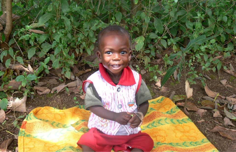 Kleiner Junge in Uganda 